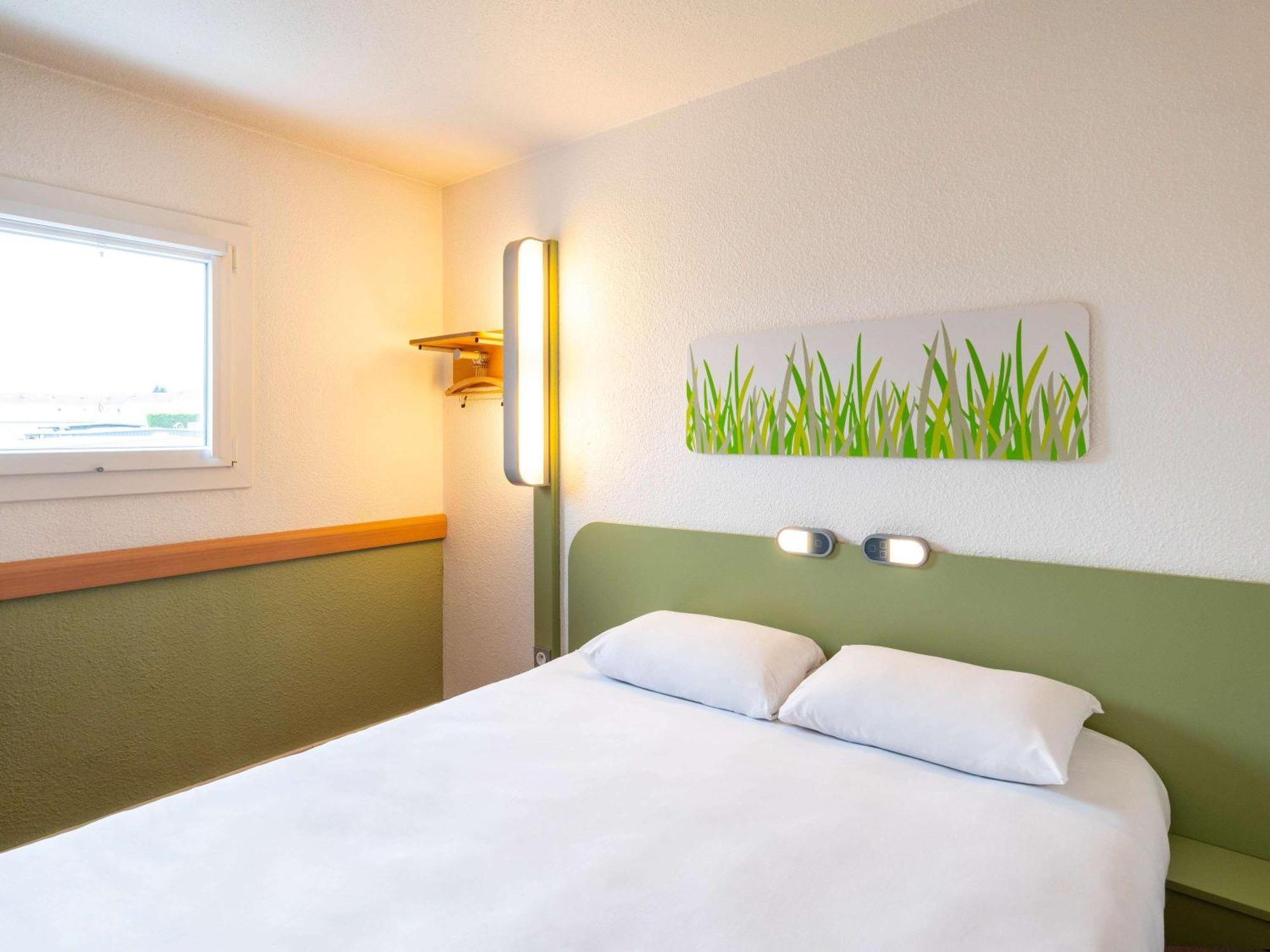 Ibis Budget Saint-Etienne Stade Экстерьер фото