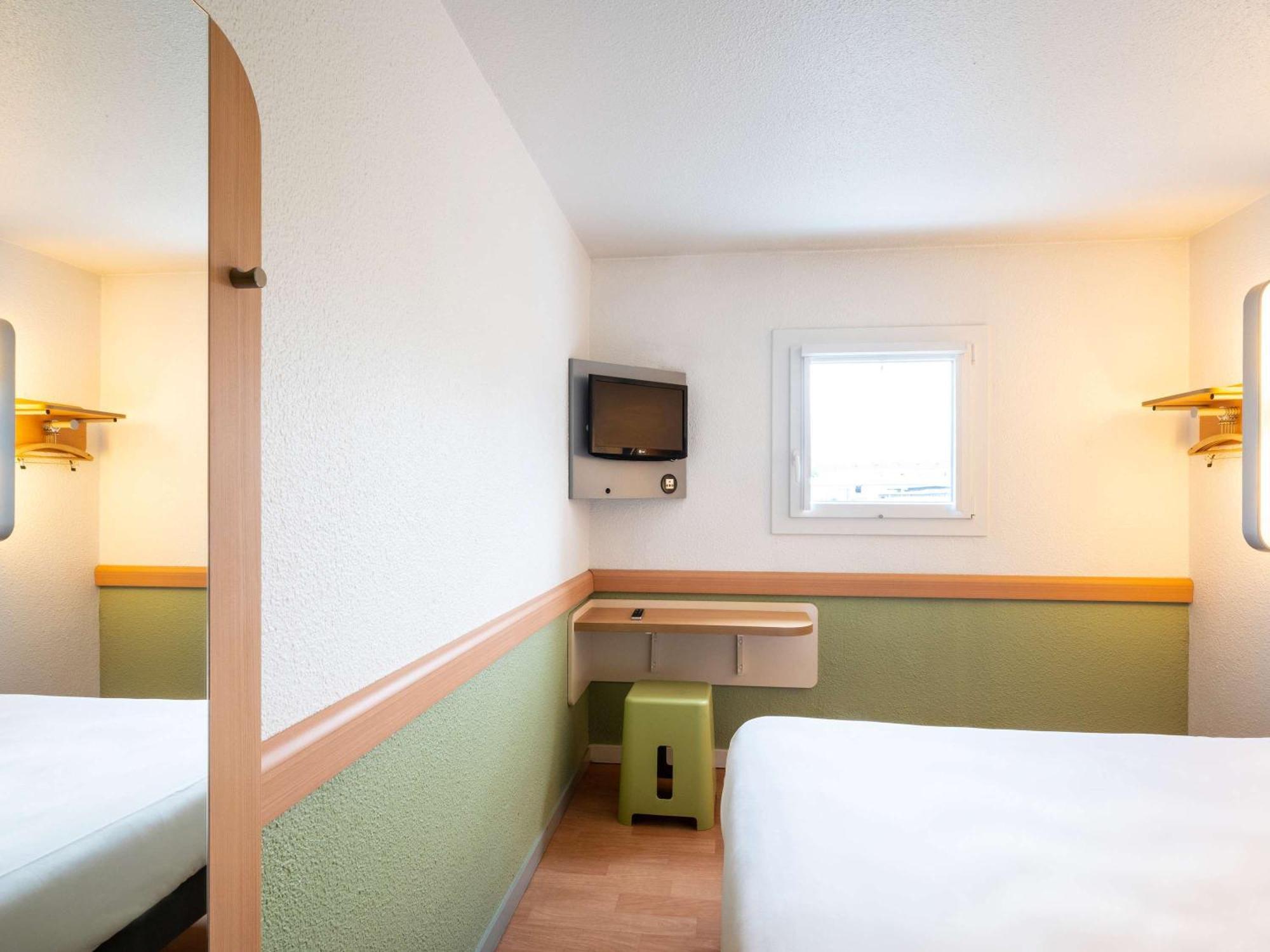 Ibis Budget Saint-Etienne Stade Экстерьер фото
